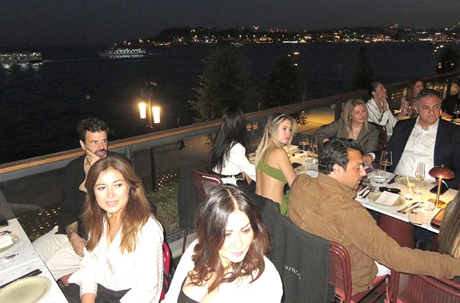 muutto-anatolian-tapas-bar.jpg