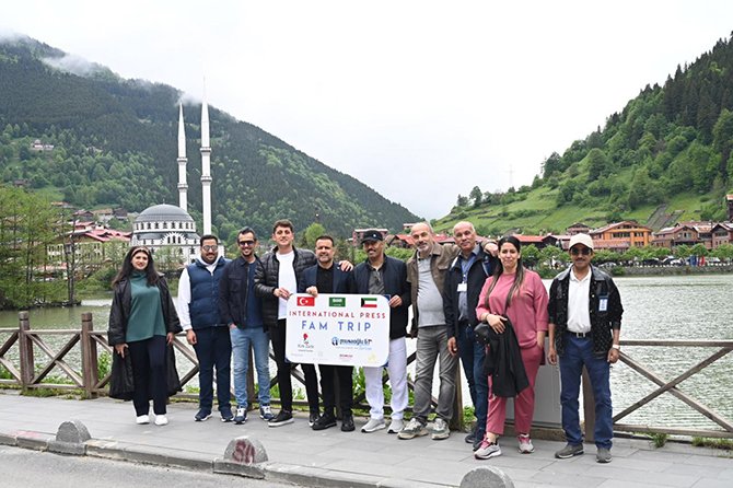 kirkzade-turizm,-arap-gazeteciler,-dogu-karadeniz-004.jpg