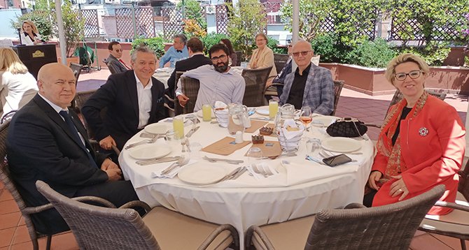 skålite-odulleri,-skal-istanbul,-003.jpg