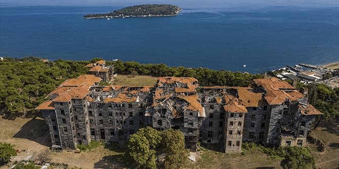 fener-rum-patrikhanesi,-buyukada-002.jpg